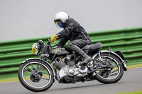 Vintage-motorcycle-club;eventdigitalimages;mallory-park;mallory-park-trackday-photographs;no-limits-trackdays;peter-wileman-photography;trackday-digital-images;trackday-photos;vmcc-festival-1000-bikes-photographs